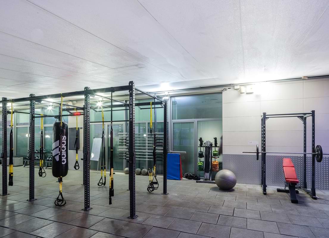 Area Cross Active