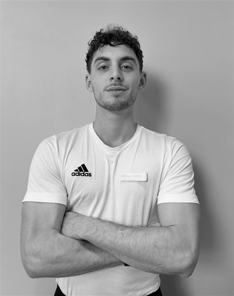 Alessandro R.